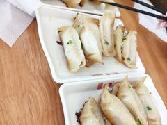 -小姜锅贴(凤凰街店)