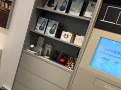 -Apple授权专营店(宝山万达店)