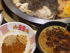 -沸炉重庆老火锅(军事博物馆店)