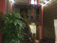 -梅龙镇酒家(南京西路总店)