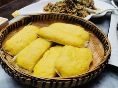 玉米粑粑-蔼若春.传承三十年云南菜(金碧公园店)
