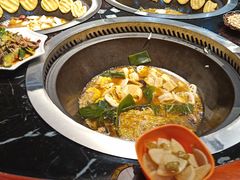 -袁小二大东北铁锅炖(吉祥村总部)