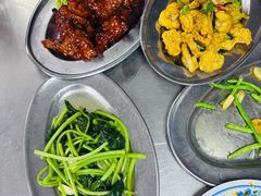 -黄亚华小食店(Jalan Alor)