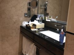 -广州天河希尔顿酒店