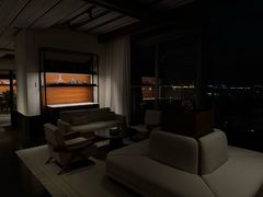 -瑰丽酒店·海吧·天际下午茶·现场DJ·天台酒吧