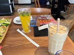 -必胜客(巴沟店)