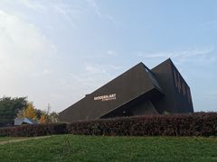 -成都许燎源现代设计艺术博物馆