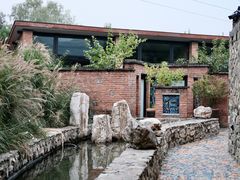 -瓦厂酒店