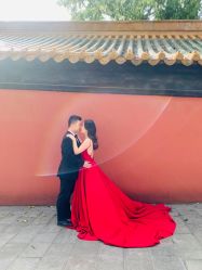 -雪中彩影婚纱摄影·微光艺术中心