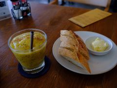 餐前面包-ROAST coffee & eatery