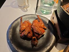 脆炸乳鸽-荣小馆(安达仕店)