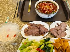 -磨沟沿老字号牛肉面·清真(金港城店)