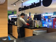 -luckincoffee瑞幸咖啡(顺义华联商厦店)
