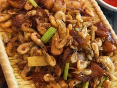 五花肉炒河虾-农厨好味·温泉鹅·农家菜