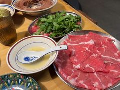 -洱火云南酸菜牛肉火锅(石景山当代商城店)