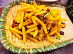 -肥肥虾庄·金牌油焖大虾(汉口城市广场店)