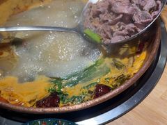 -洱火云南酸菜牛肉火锅(石景山当代商城店)