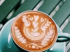 榛子味拿铁-星巴克臻选(杭州万象城店)