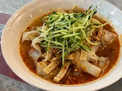 -汗腾格里·风味餐厅(新疆驻京办店)