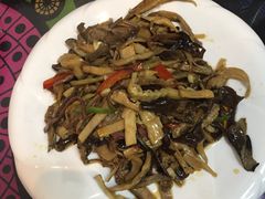 -小厨子私房菜·云南美食店