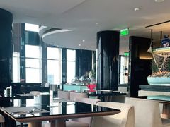 -唐拉雅秀酒店-西锦汇空中BBQ·思创餐厅