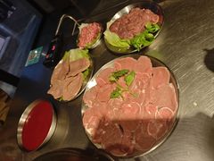 -鹿鸣山草本茶香火锅(园西路店)