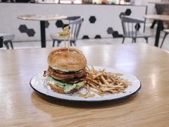 -HELLO 27 意面·沙拉·帕尼尼