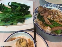 -匠心牛公馆·潮汕牛肉海鲜火锅(索菲特店)