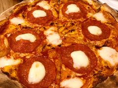 -城市大道红炉披萨烘焙坊