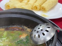 -花苑美食横琴生蚝火锅(拱北粤华路店)