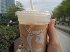 -瑞幸咖啡(地铁B出口深圳北三层店)