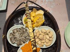 -梅间堂茶馆(绿地缤纷城店)