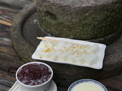 红豆双皮奶-周大娘牛乳(旧寨古村总店)