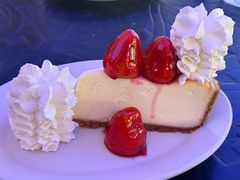 鲜草莓芝士蛋糕-The Cheesecake Factory芝乐坊餐厅(兴业太古汇店)
