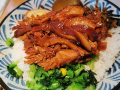 招牌肘子饭套-三十六味匠猪蹄(三元桥店)