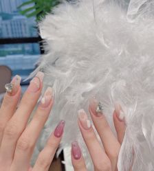 -莎拉美学·美甲美睫