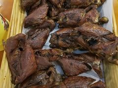 -老谷家黄泥烧鸽子·烧烤