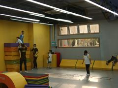 -玩胜青少儿体能(福田侨香中心)