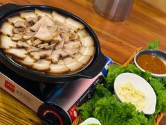 -百年石锅饭·朝鲜族传统民餐