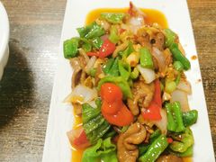 -小四川美食馆(幸福路店)