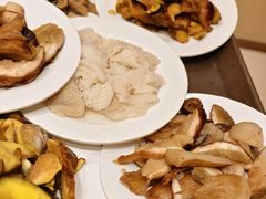 -天宜隆蘑菇宴火锅(石景山旗舰店)