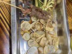 -阿姨小肉摊(同济西苑店)