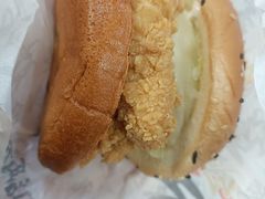 -华莱士·全鸡汉堡(加州步行街店)