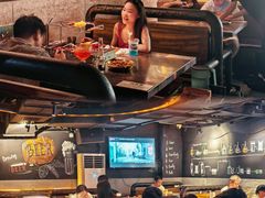 -麦凯伦烧烤·精酿超级工厂店(金桥总店)
