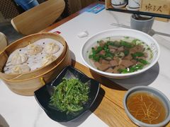蟹粉小笼-馋三尺蟹粉小笼(人民广场店)
