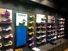 -NIKE武汉品牌体验店