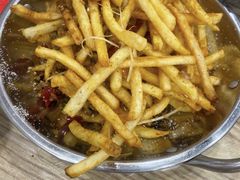 -江城燕子大排档(江汉路步行街店)