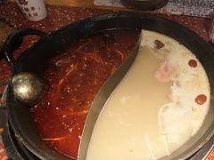 -赵美丽·重庆社区火锅·直营店(火车东站·中豪国际店)