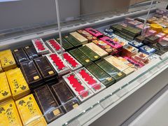 -好利来(上海长宁龙之梦店)