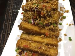 -铜锣湾·有麝自然香(渝北财富中心店)